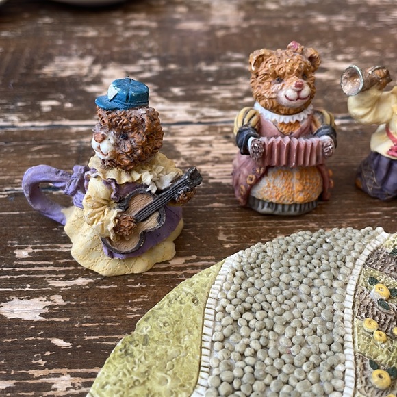 Decorative Whimsical Tea Set - Picture 3 of 5